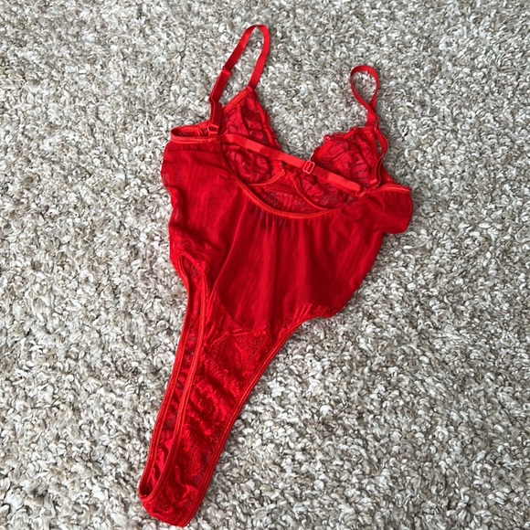 Lacey Red Pretty Little Thing Lingerie Sz S - Picture 5 of 7